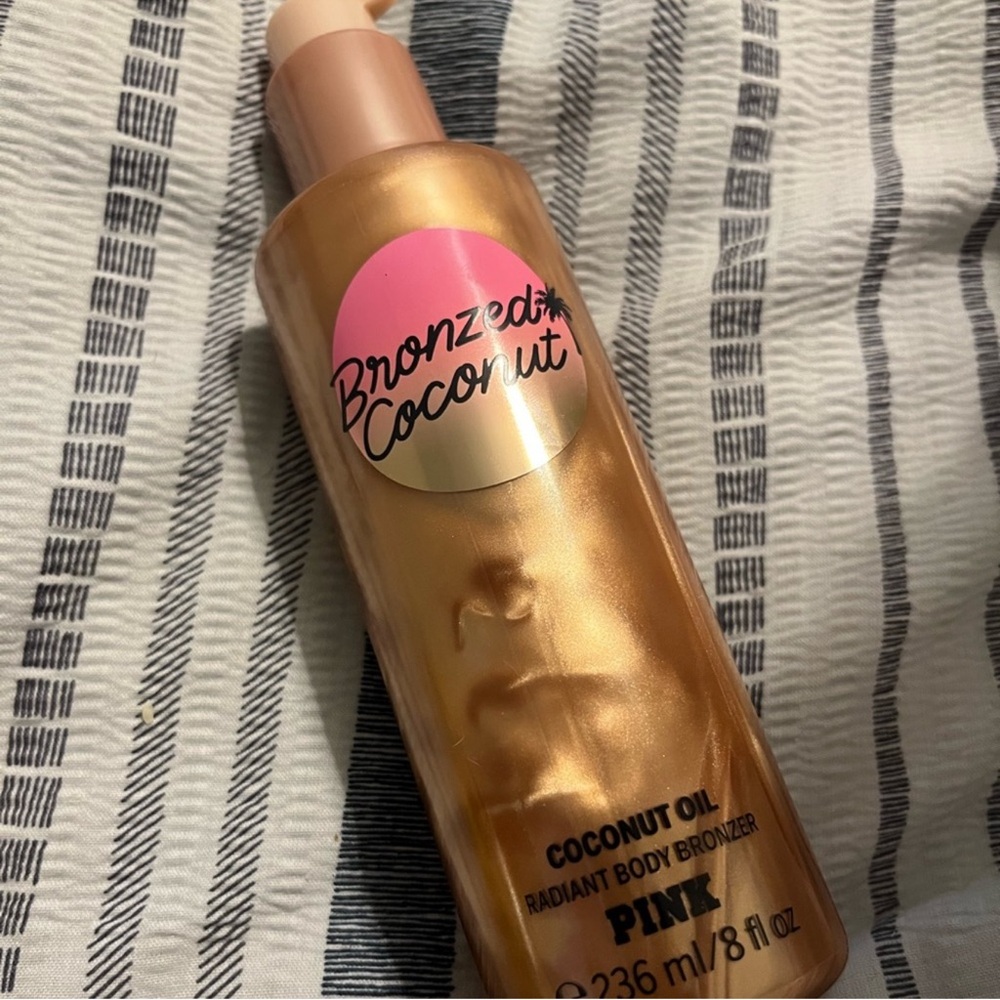 Vs PINK Bronzed Coconut Oil bronzer shimmer luminous pool beach party